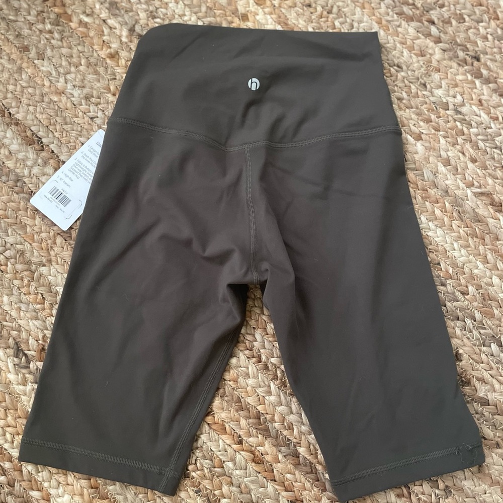 Hawthorn essential biker short 10”